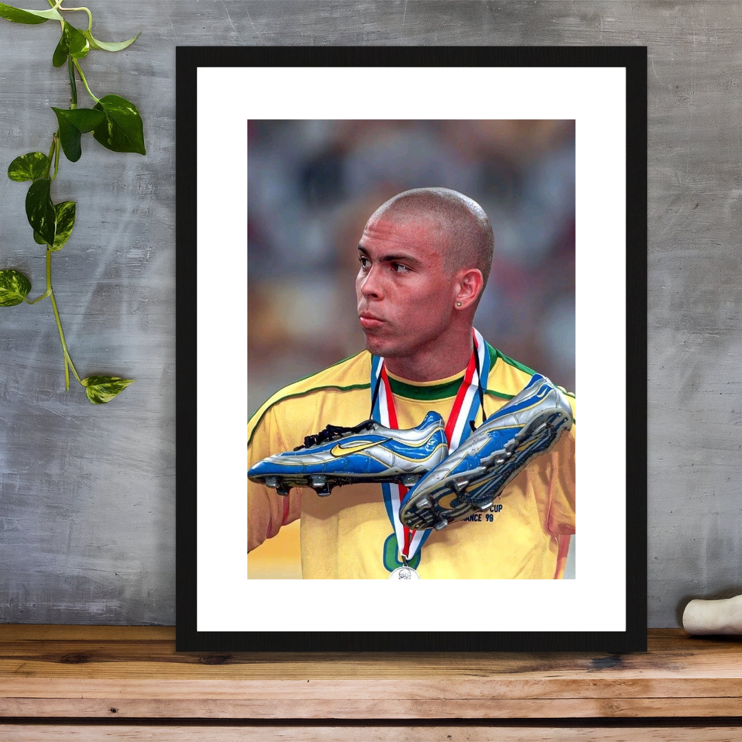 RONALDO NAZÁRIO - "O FENOMENO"
