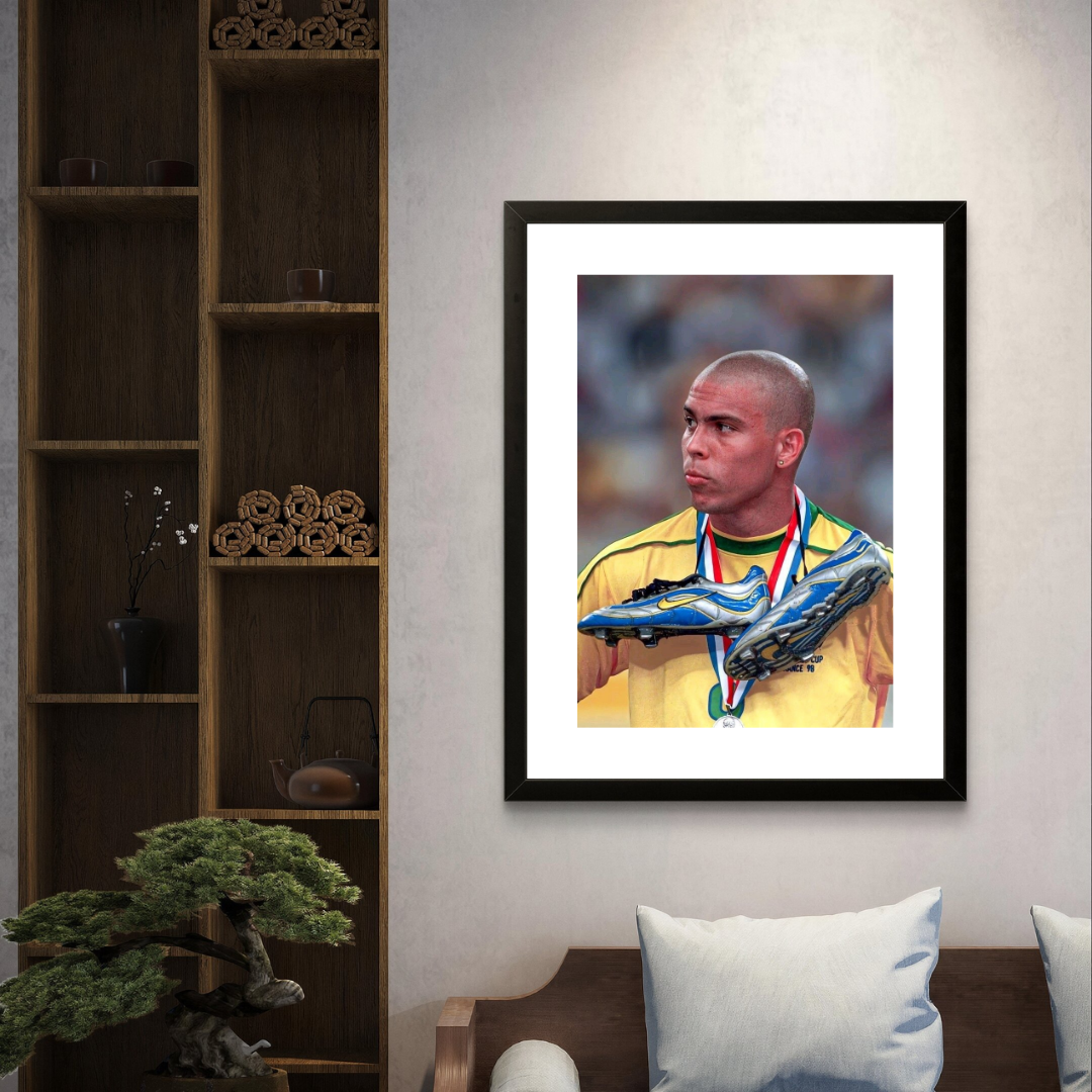 RONALDO NAZÁRIO - "O FENOMENO"